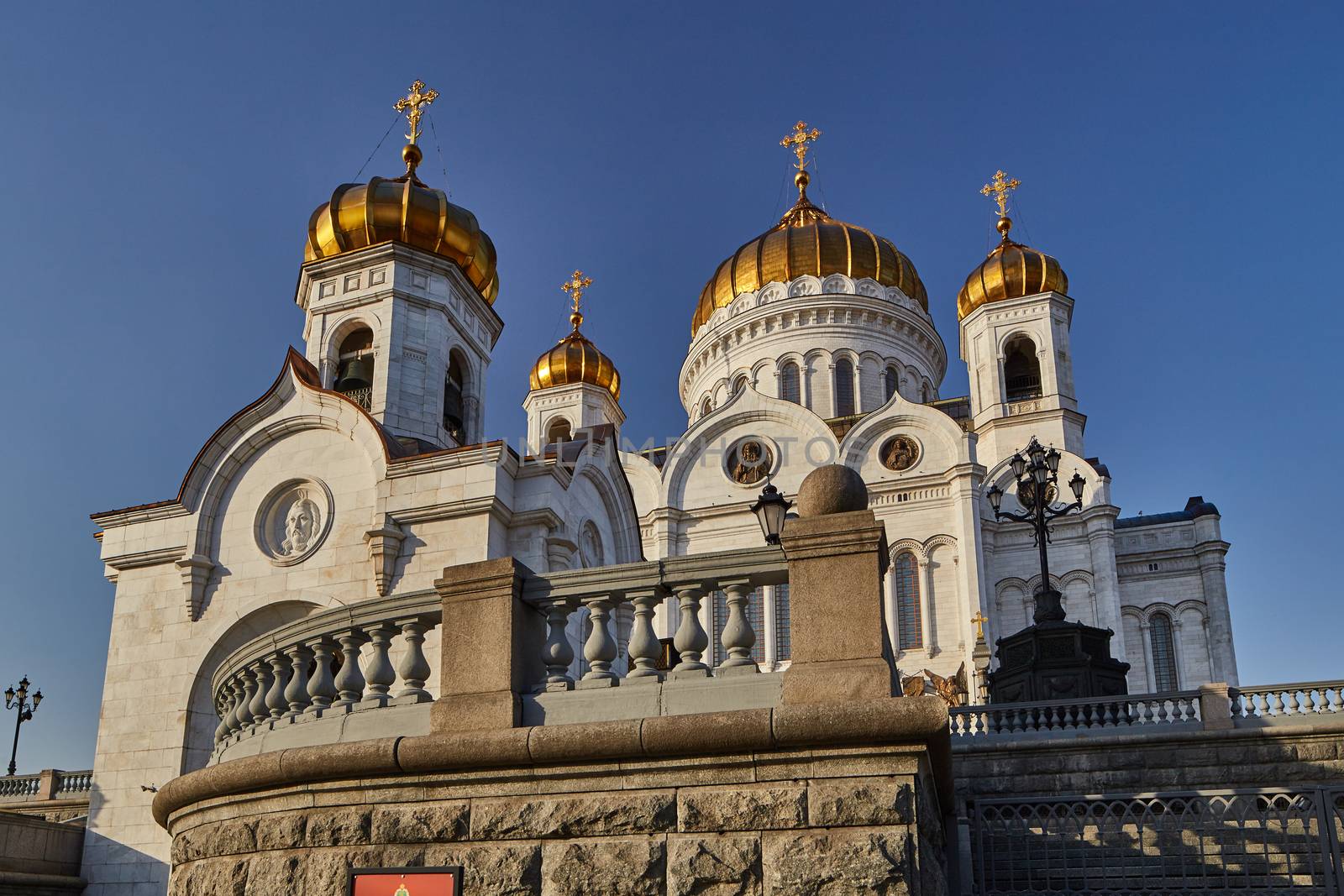 Christ the redeemer cathedral in the center of Moscow