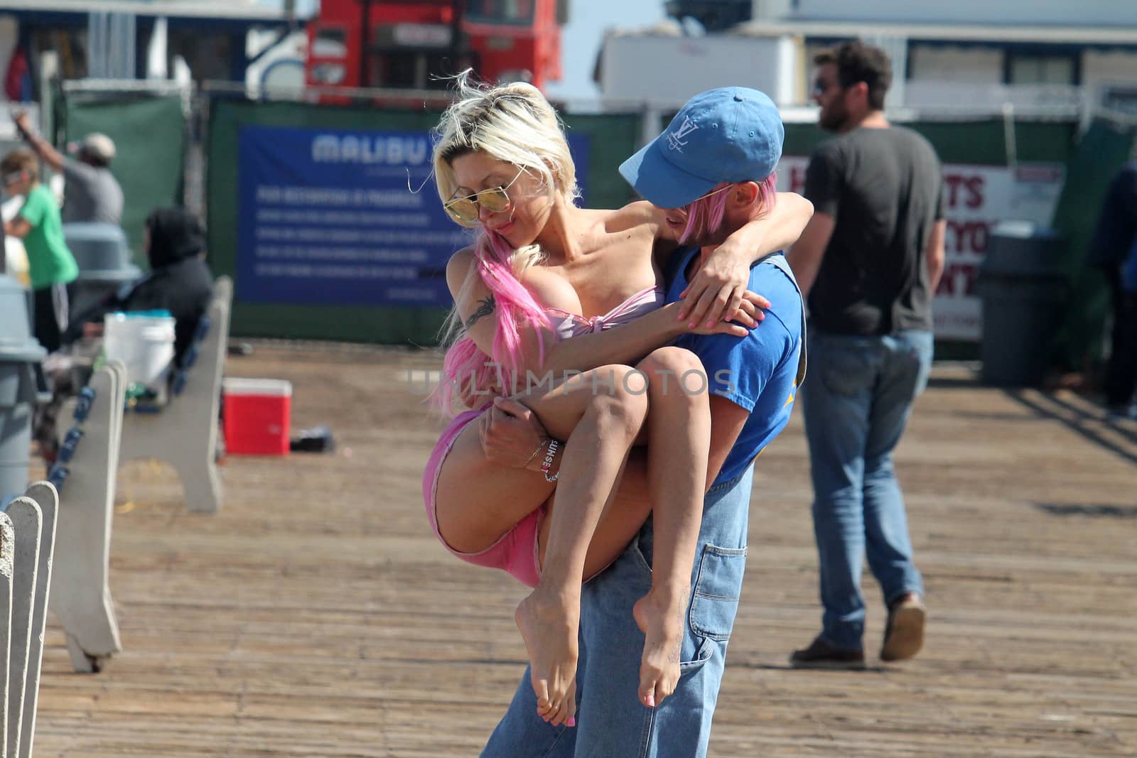 Frenchy Morgan, Jesse Willesee the "Celebrity Big Brother" Star and ex-lebian girlfriend of Gabi Grecko is spotted getting romantic with Australian Musician Jesse Willesee at the Malibu Pier, Malibu, CA 05-15-17/ImageCollect by ImageCollect