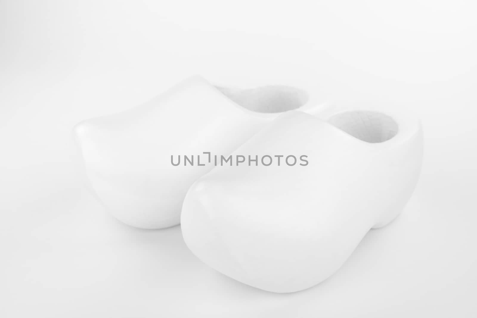 Wooden shoes in a high key recording
 by Tofotografie
