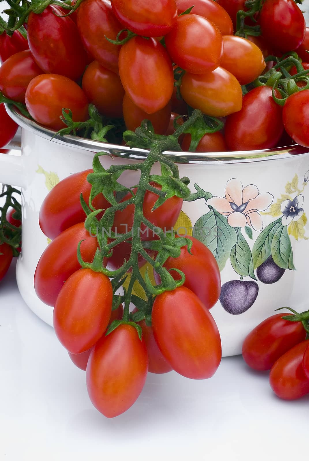 Tomato of Sicily (Italy) by vainillaychile