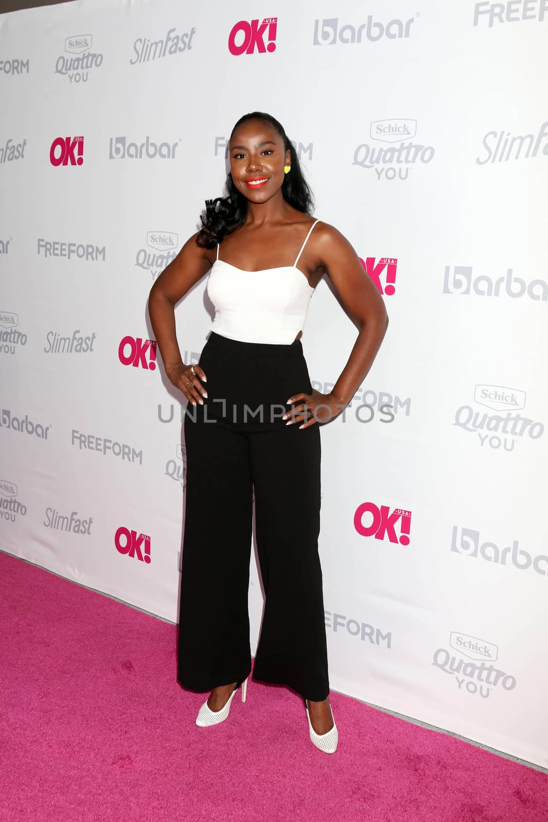 Nia Jervier
at the OK! Magazine Summer Kick-Off Party, W Hollywood Hotel, Hollywood, CA 05-17-17