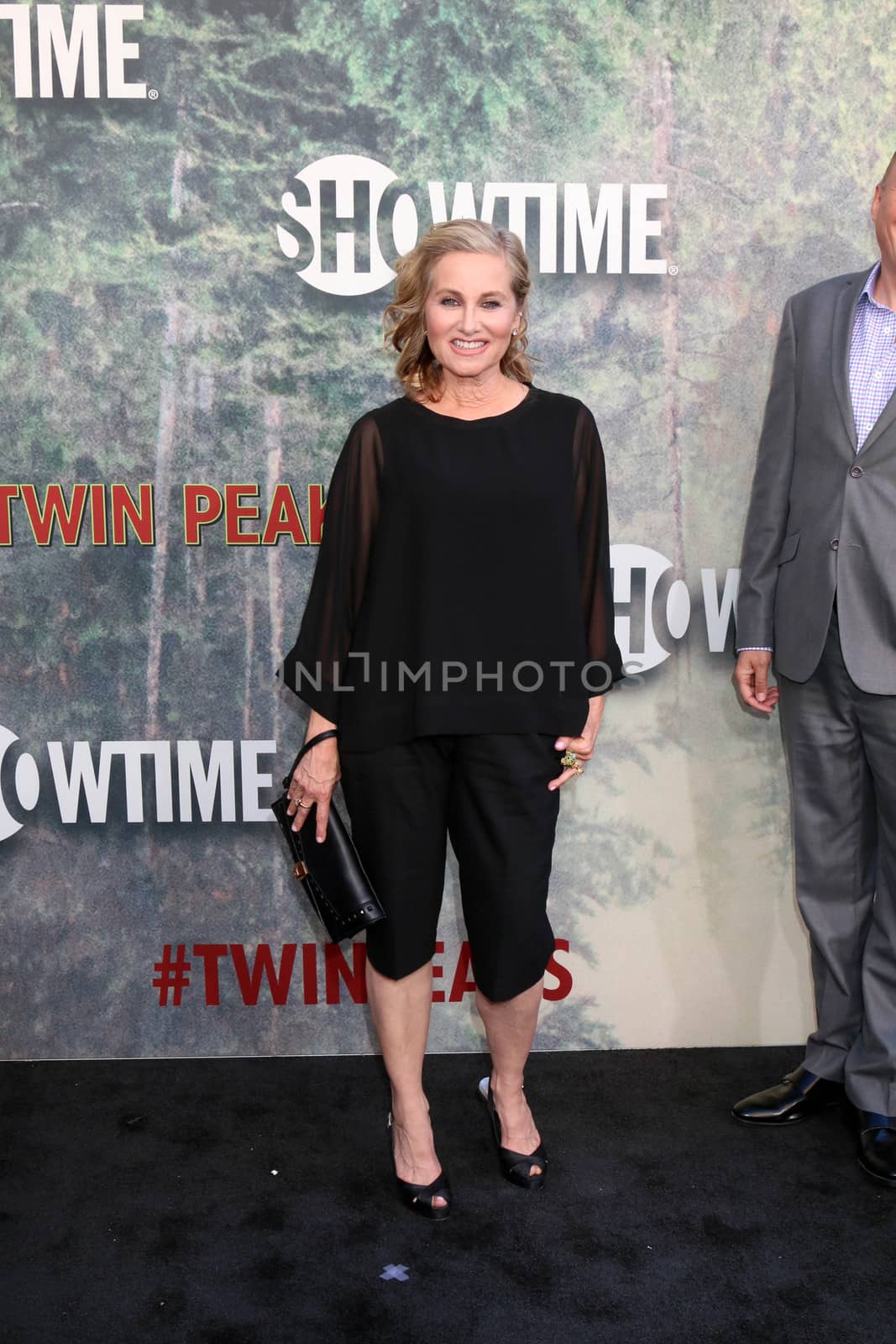 Maureen McCormick
at the "Twin Peaks" Premiere Screening, The Theater at Ace Hotel, Los Angeles, CA 05-19-17
