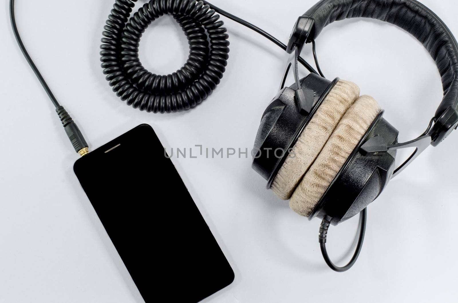 funky headphone music smartphone White background