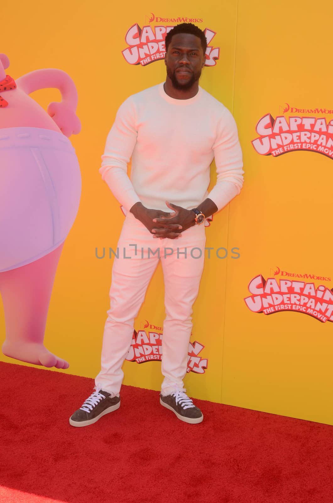 Kevin Hart
at the "Captain Underpants" Los Angeles Premiere, Village Theater, Westwood, CA 05-21-17