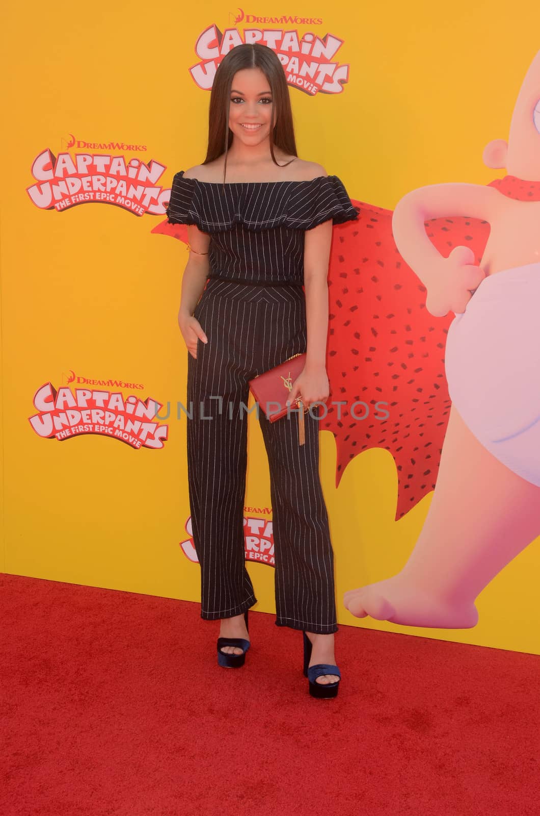 Jenna Ortega
at the "Captain Underpants" Los Angeles Premiere, Village Theater, Westwood, CA 05-21-17