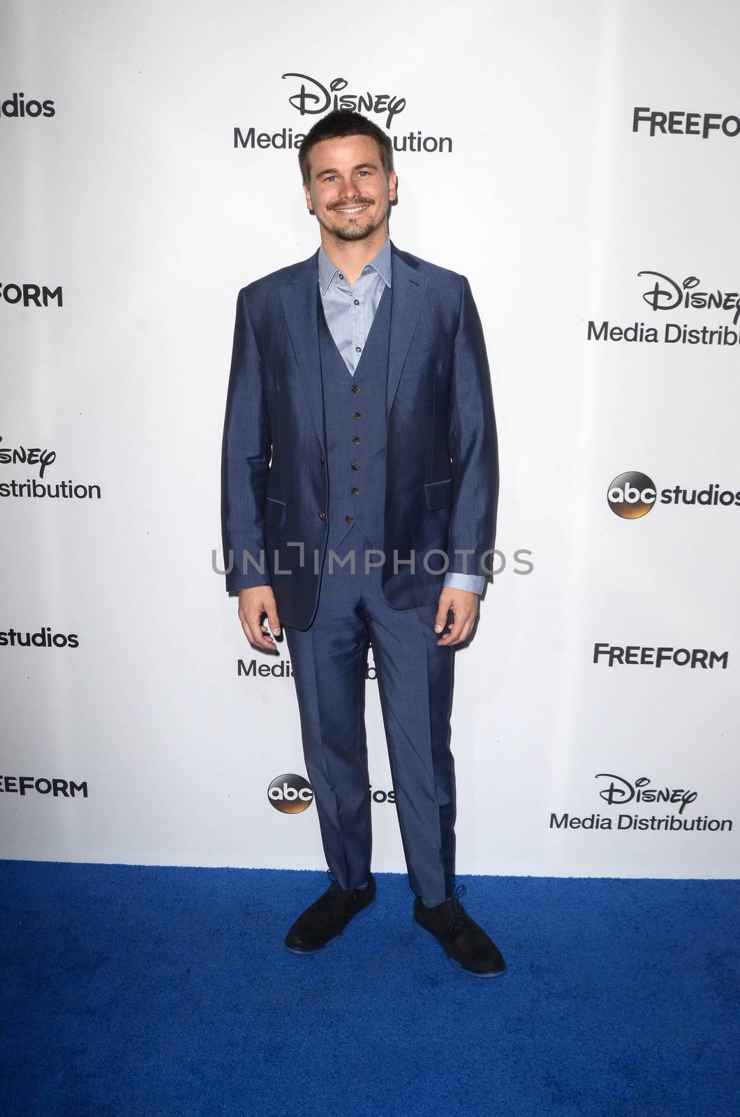 Jason Ritter
at the 2017 ABC International Upfronts, Disney Studios, Burbank, CA 05-21-17/ImageCollect by ImageCollect