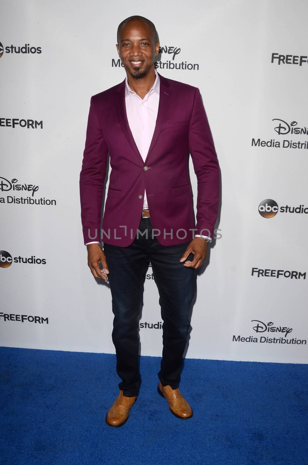 J August Richards
at the 2017 ABC International Upfronts, Disney Studios, Burbank, CA 05-21-17