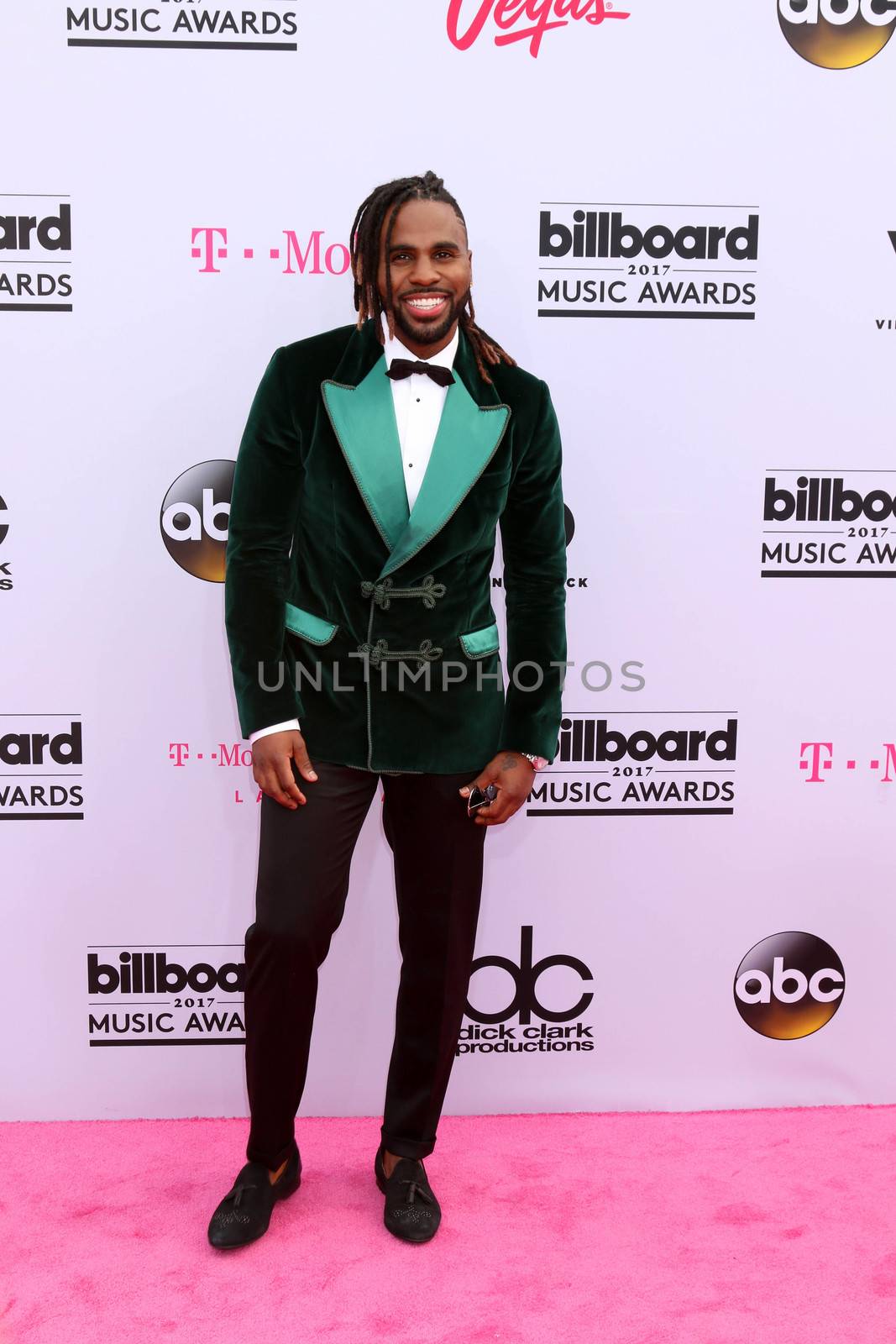 Jason Derulo
at the 2017 Billboard Awards Arrivals, T-Mobile Arena, Las Vegas, NV 05-21-17/ImageCollect by ImageCollect