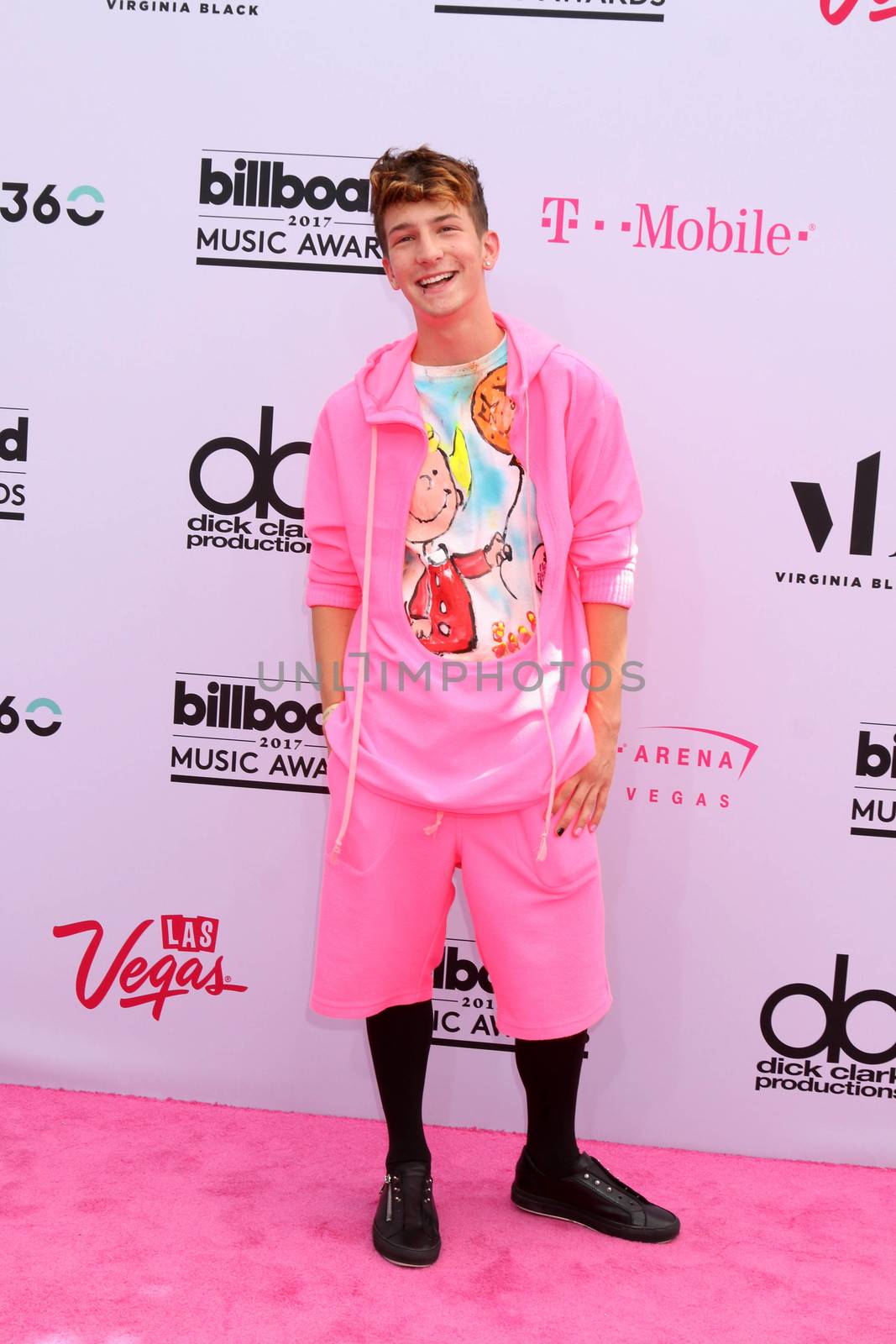 Chris Oflyng
at the 2017 Billboard Awards Arrivals, T-Mobile Arena, Las Vegas, NV 05-21-17/ImageCollect by ImageCollect