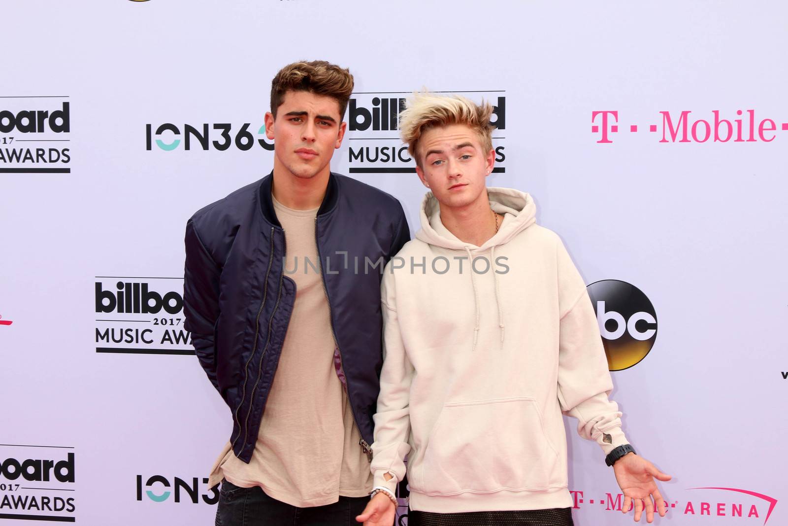 Jack Gilinsky, Jack Johnson
at the 2017 Billboard Awards Arrivals, T-Mobile Arena, Las Vegas, NV 05-21-17