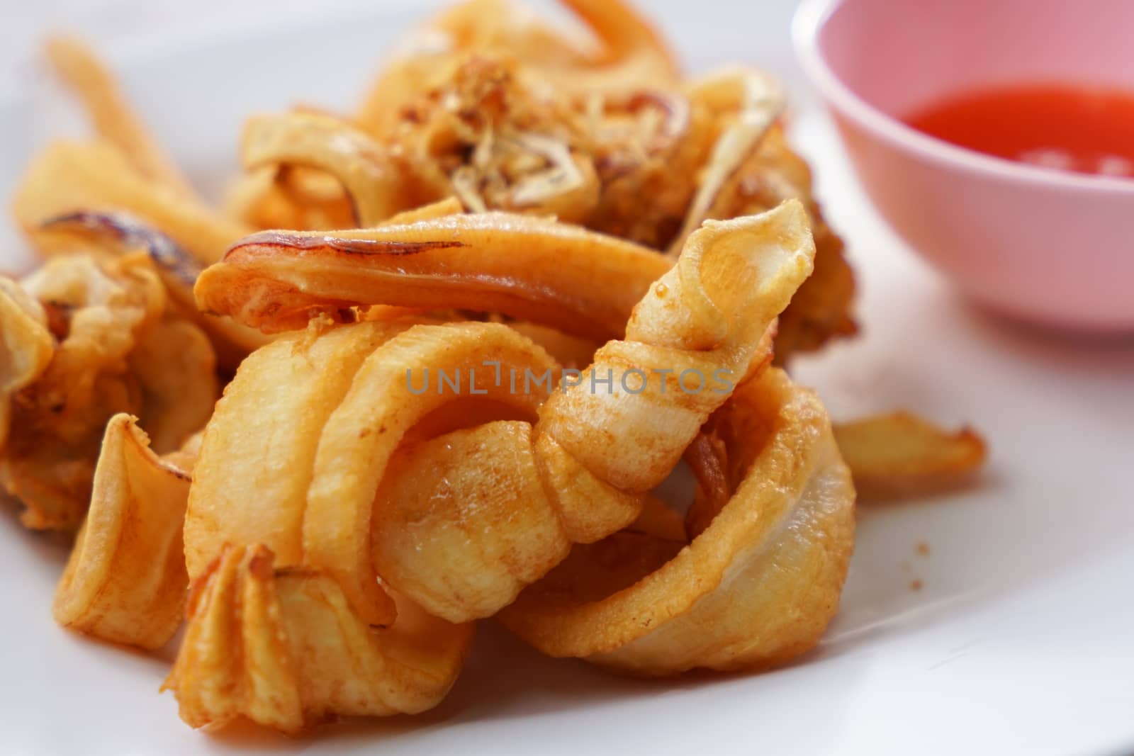 fried squid with garlic