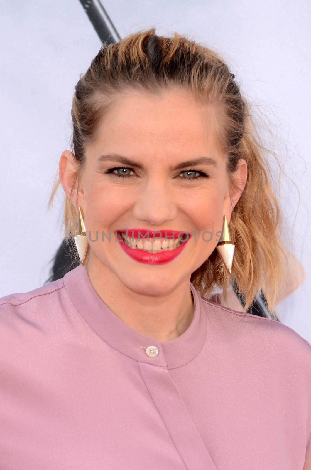 Anna Chlumsky
at FYC for HBO's series VEEP 6th Season, Television Academy, North Hollywood, CA 05-25-17/ImageCollect by ImageCollect