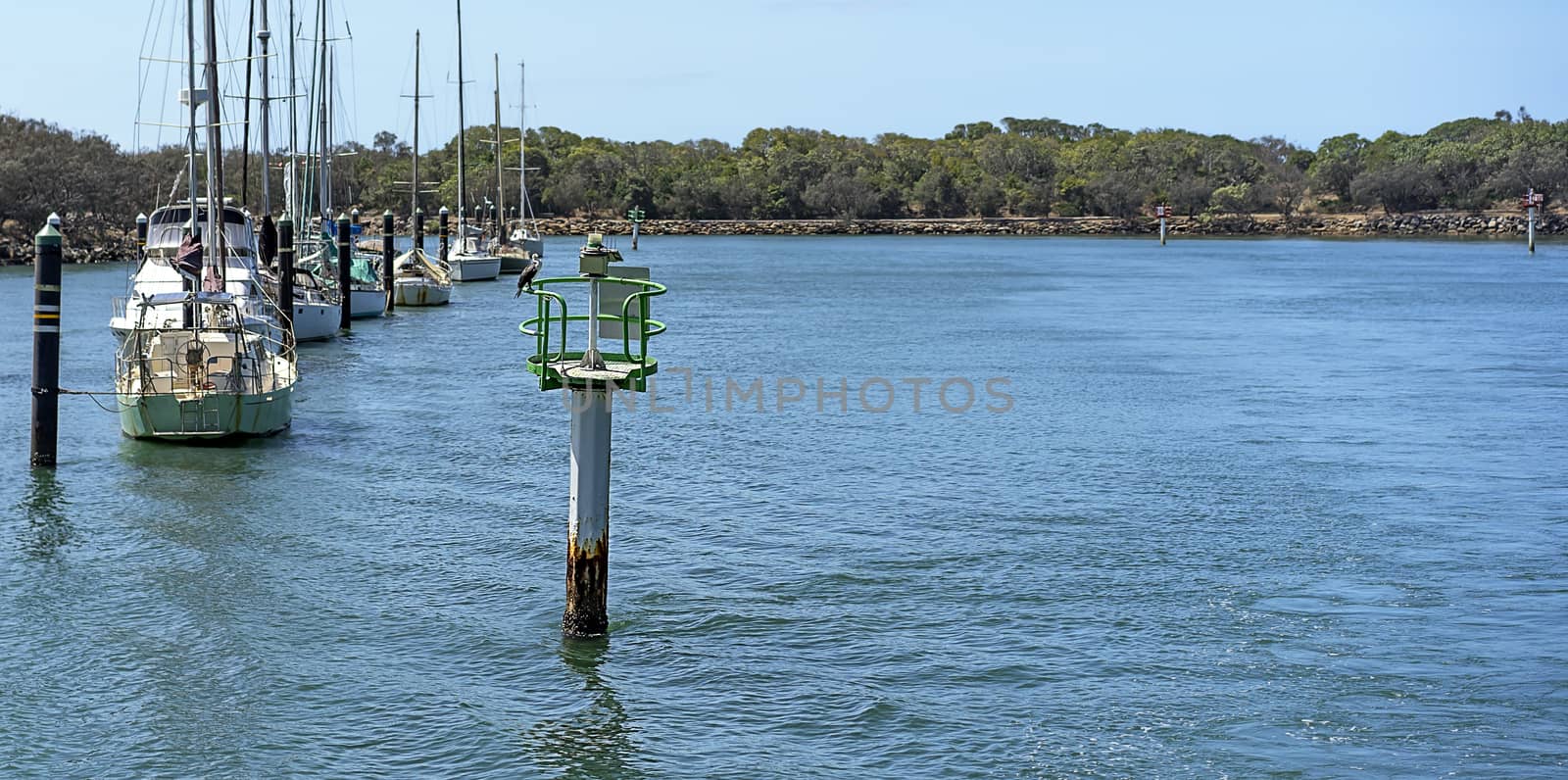 Green starboard channel marker by sherj