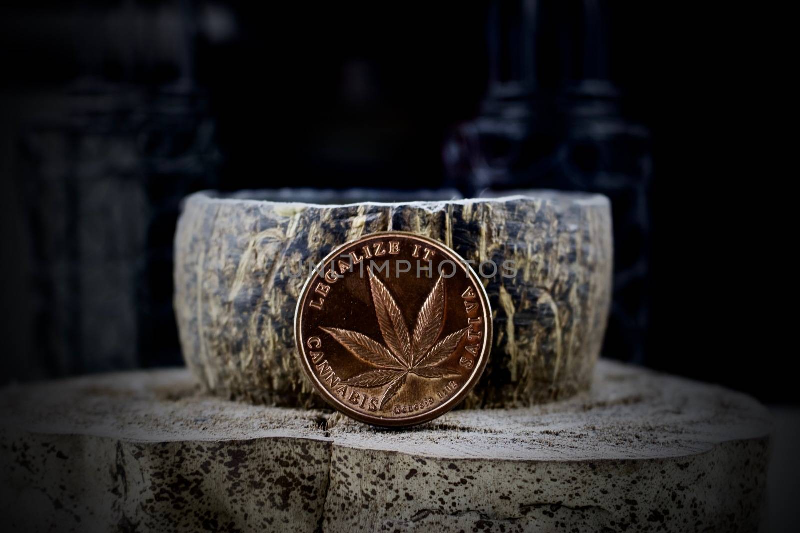 Brass physical coin legalize it, cannabis, sativa.