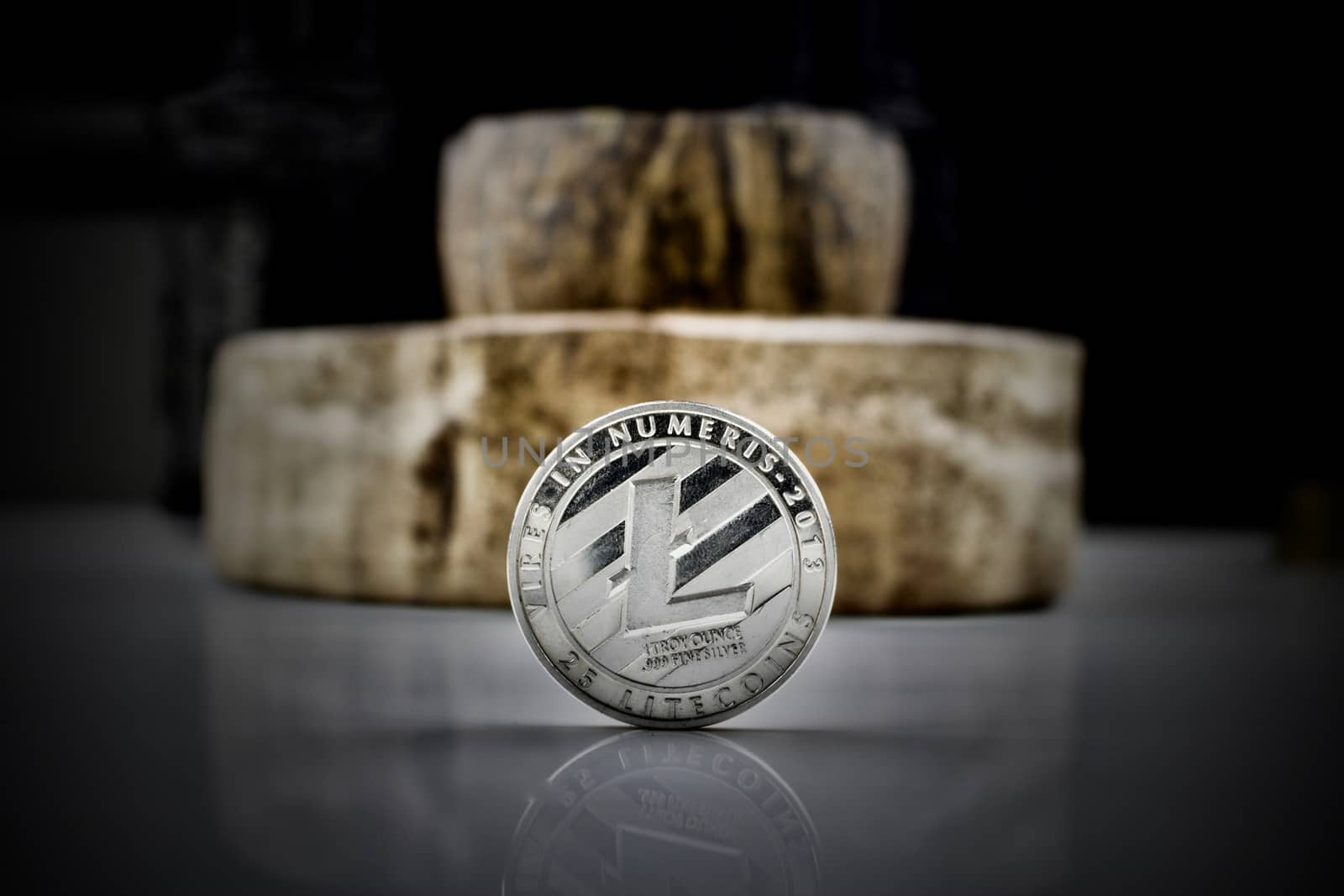 Digital currency physical silver litecoin coin