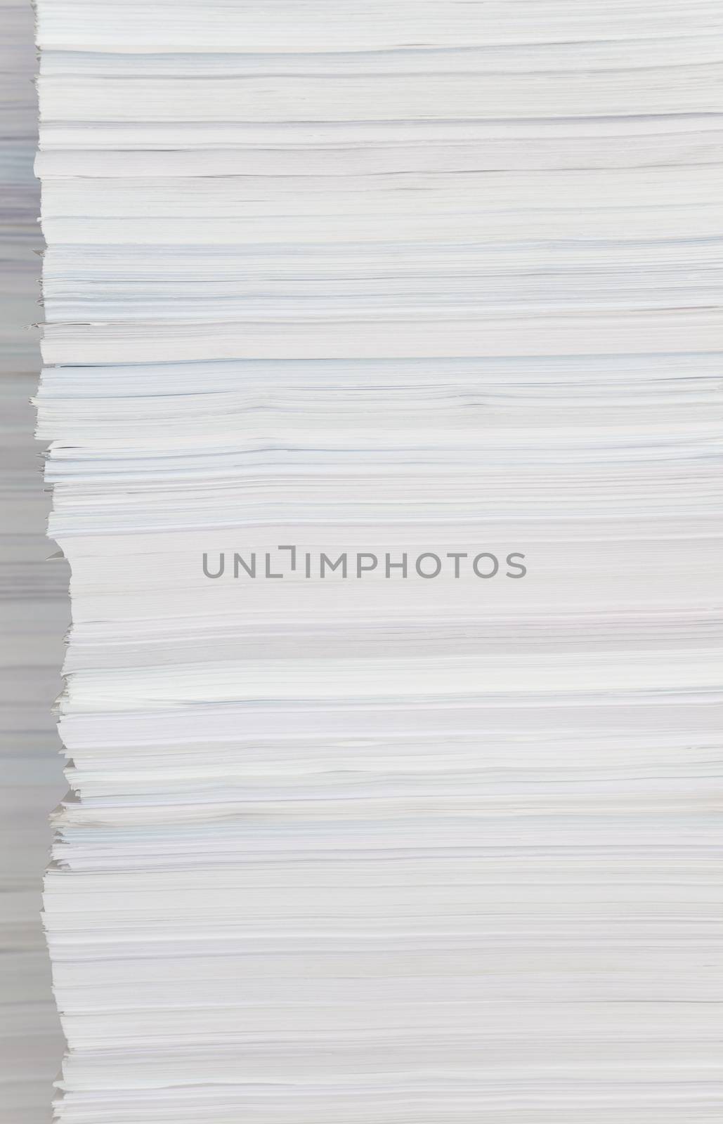 Stack of paper by Epitavi