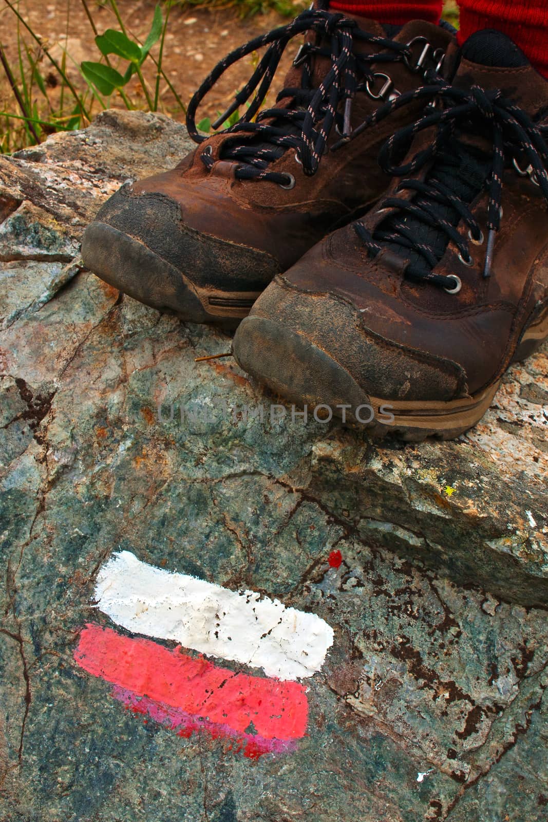 Trail Marker and Boots by Kartouchken