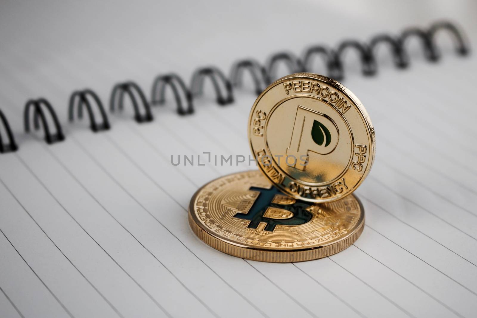 Cryptocurrency physical gold peercoin on gold bitcoin.