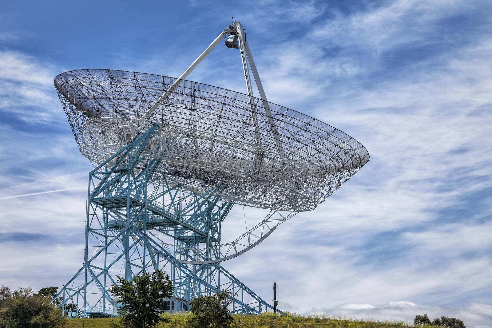 This image of Stanford Dish was taken at the old Leland Standord propert West of the campus. The property consists of rolling hills, trails, San Francisco bay and views of Silicon Valley. This shot was looking West look directly at the dish. The dish itself is a radio telescope used to explore the far reaches of space at Stanford University.