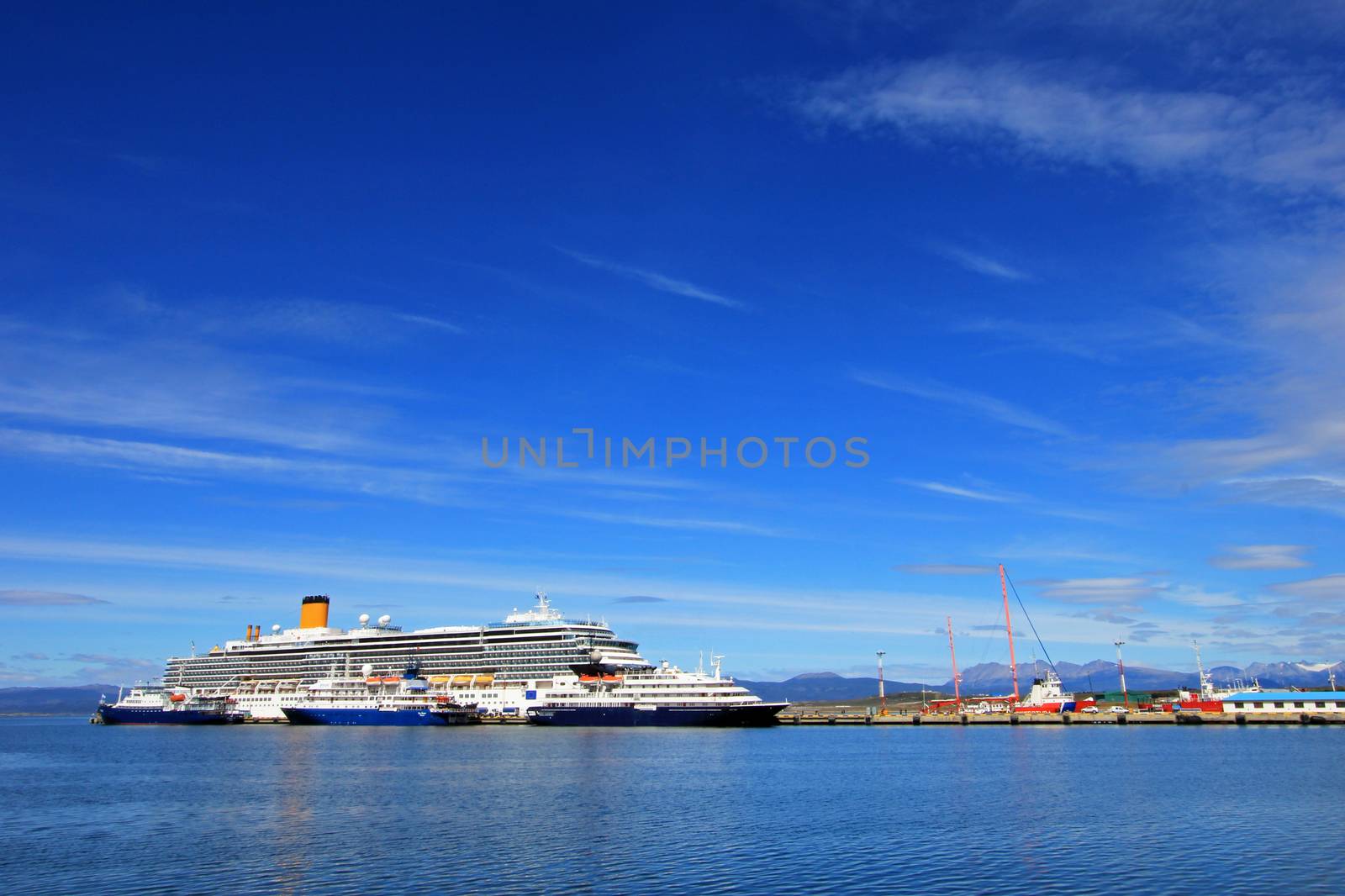 Cruise ship at harbor of Ushuaia, Tierra del Fuego, Argentina. by cicloco