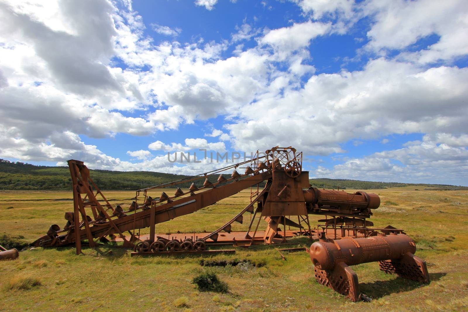 Abandoned gold dredge, Tierra Del Fuego, Chile by cicloco