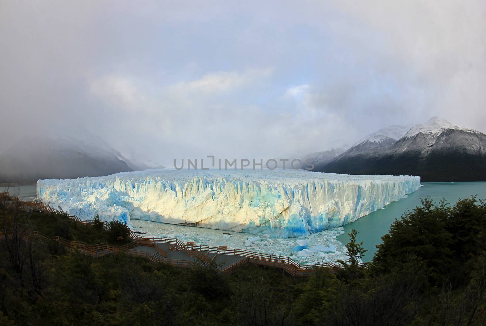 Perito Moreno glacier, Patagonia, Argentina by cicloco