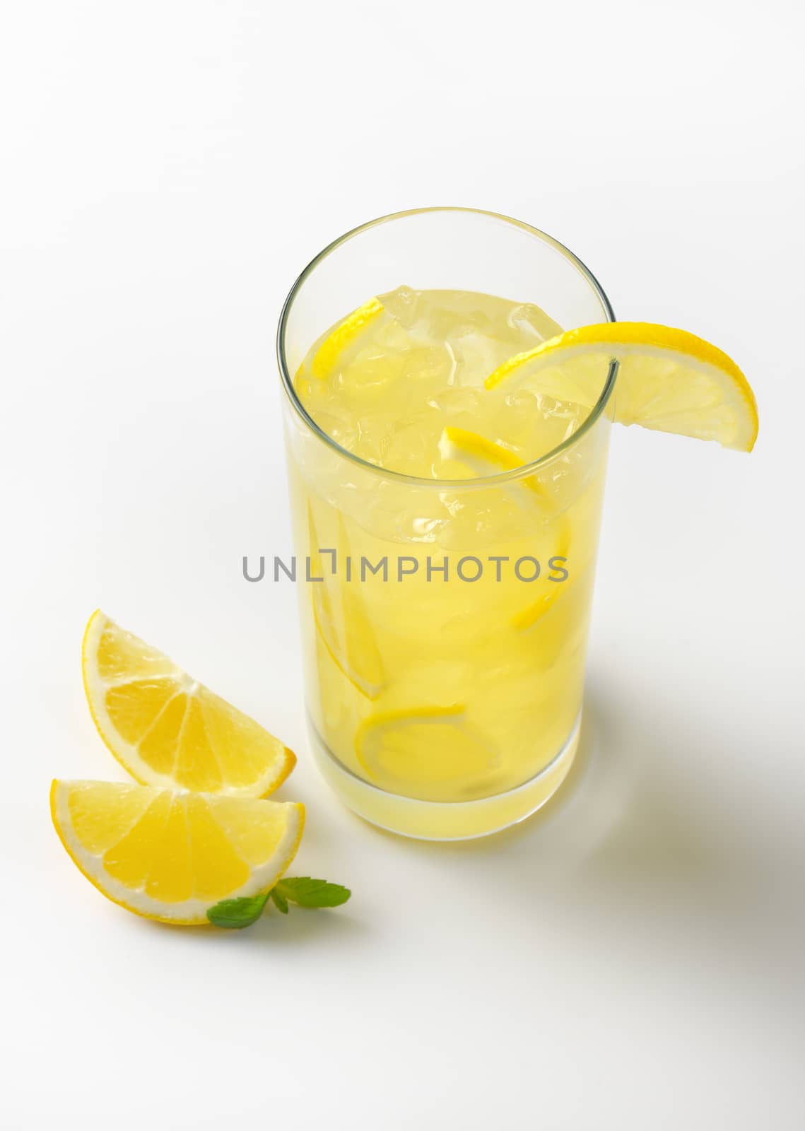 fresh lemon juice by Digifoodstock