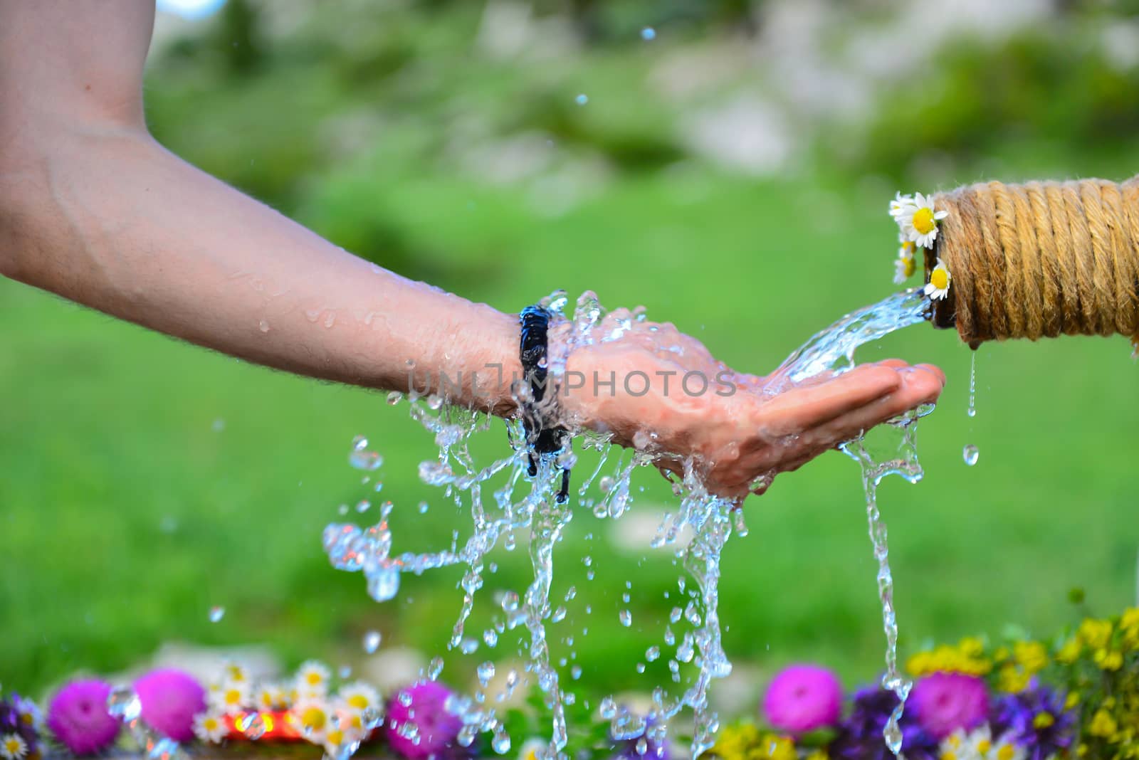 Drinkable cold water fountains in the mountains