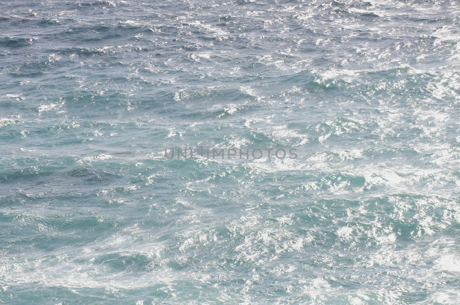Ocean water by Njean