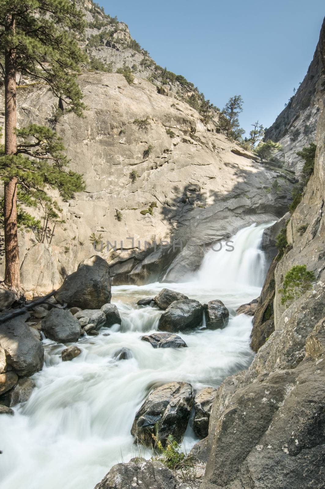 Roaring River in Kings Canyon, CA