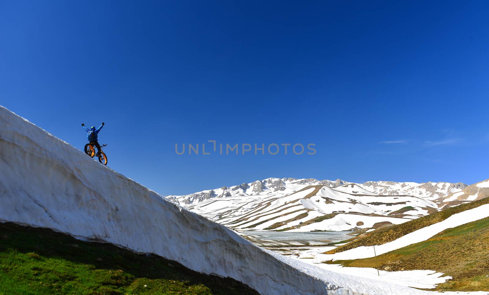 Adventure in high and snowy mountains with bike by crazymedia007