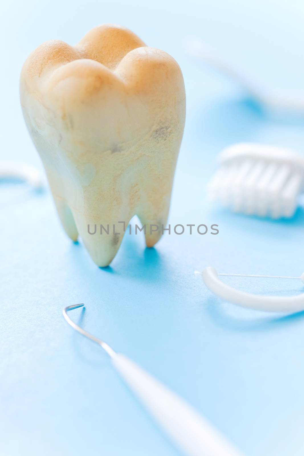 dental hygiene background by ponsulak