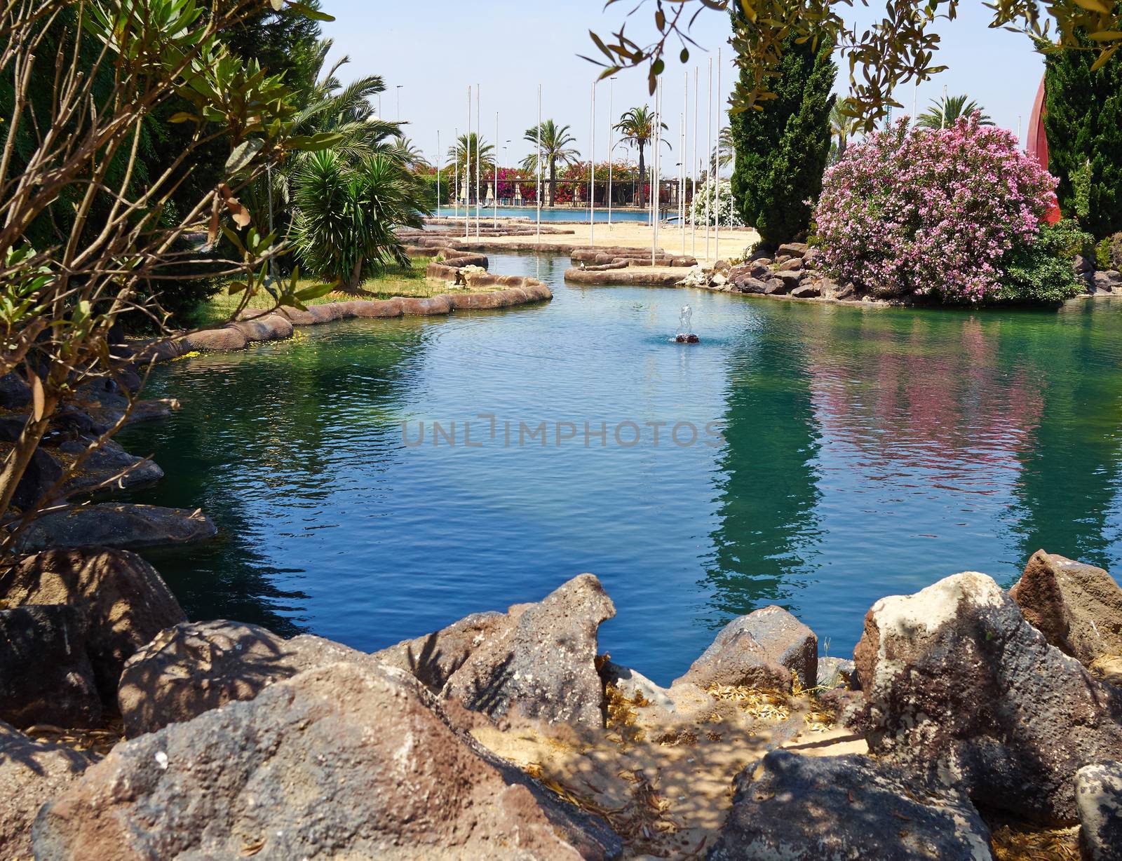 Park of Nations Torrevieja dedicated to the nations of Europe, S by Ronyzmbow