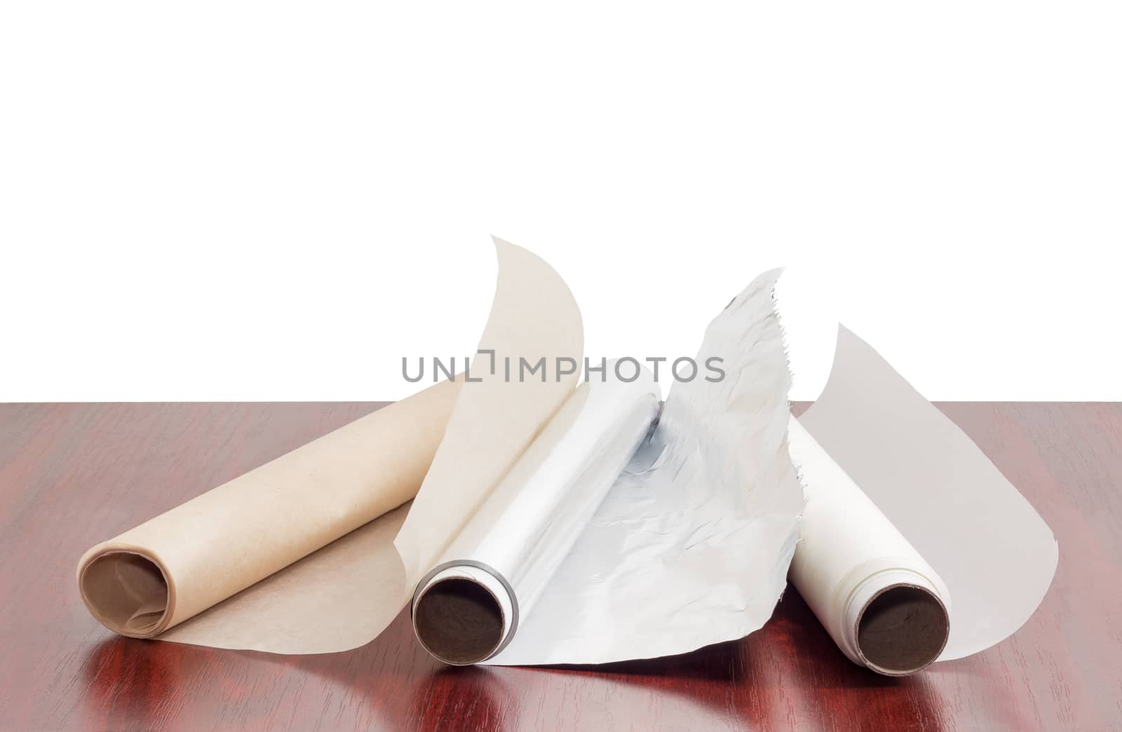 Rolls of parchment paper and aluminum foil for household use by anmbph