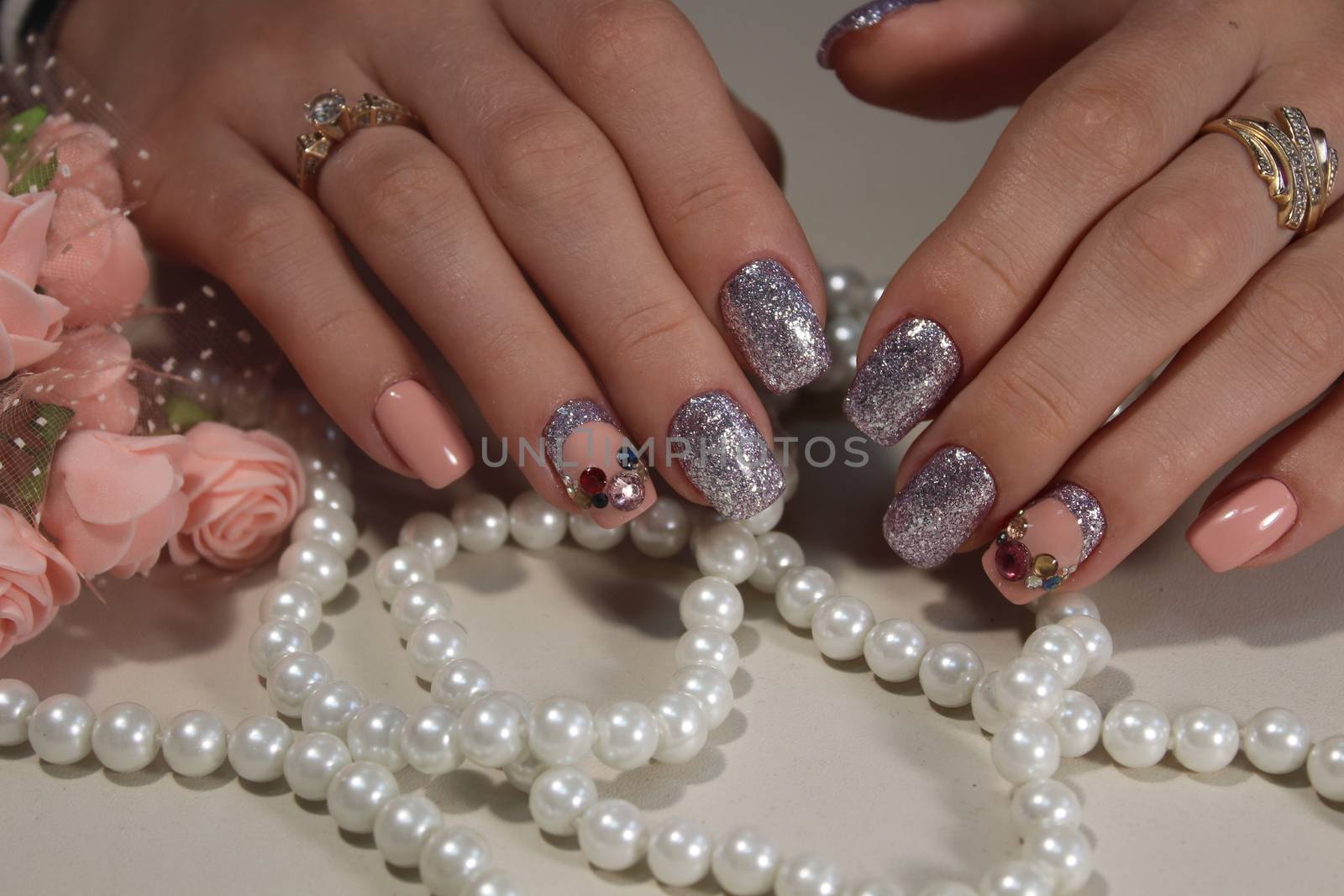 Brilliant manicure design with beautiful stones