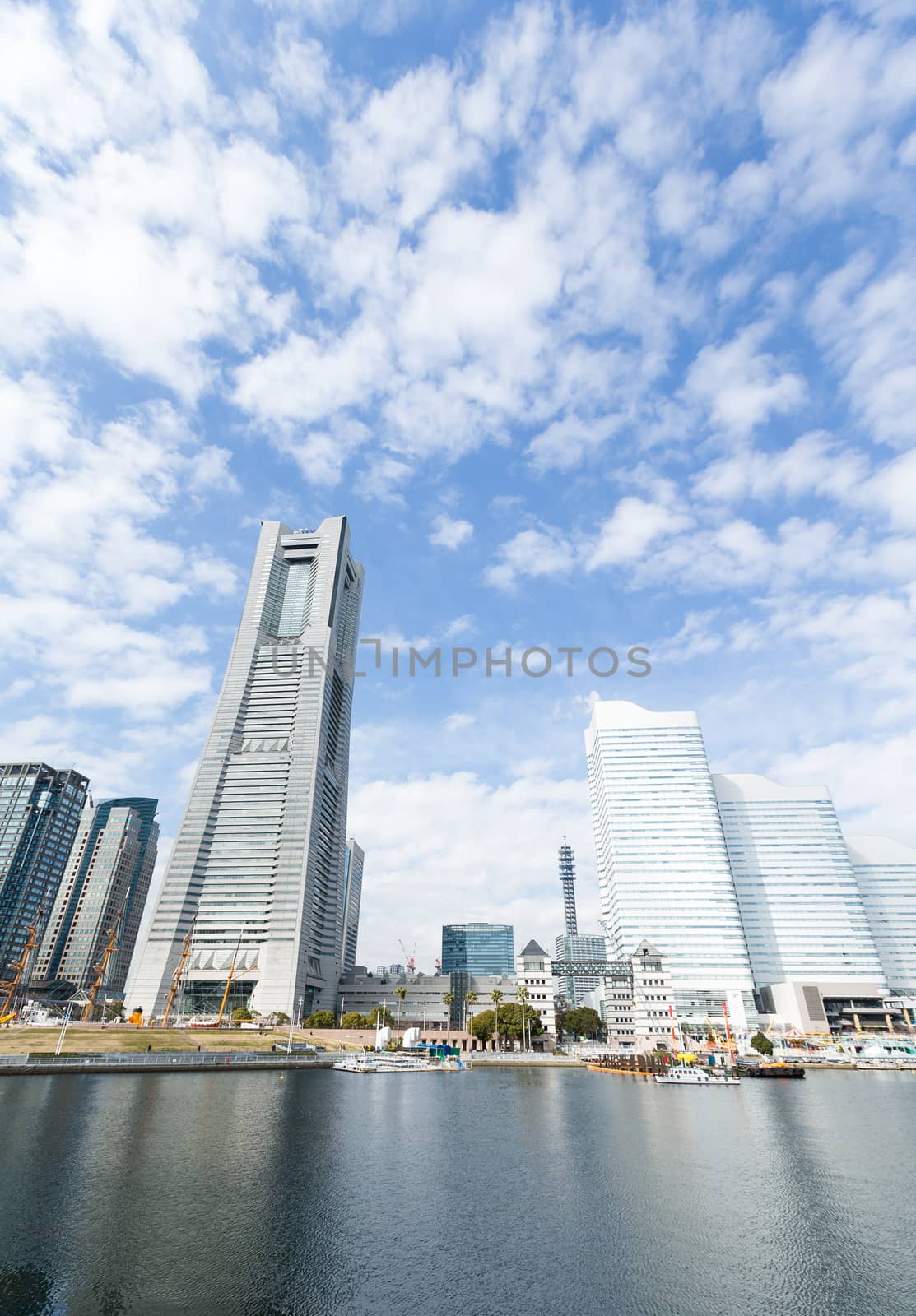 Yokohama city by leungchopan