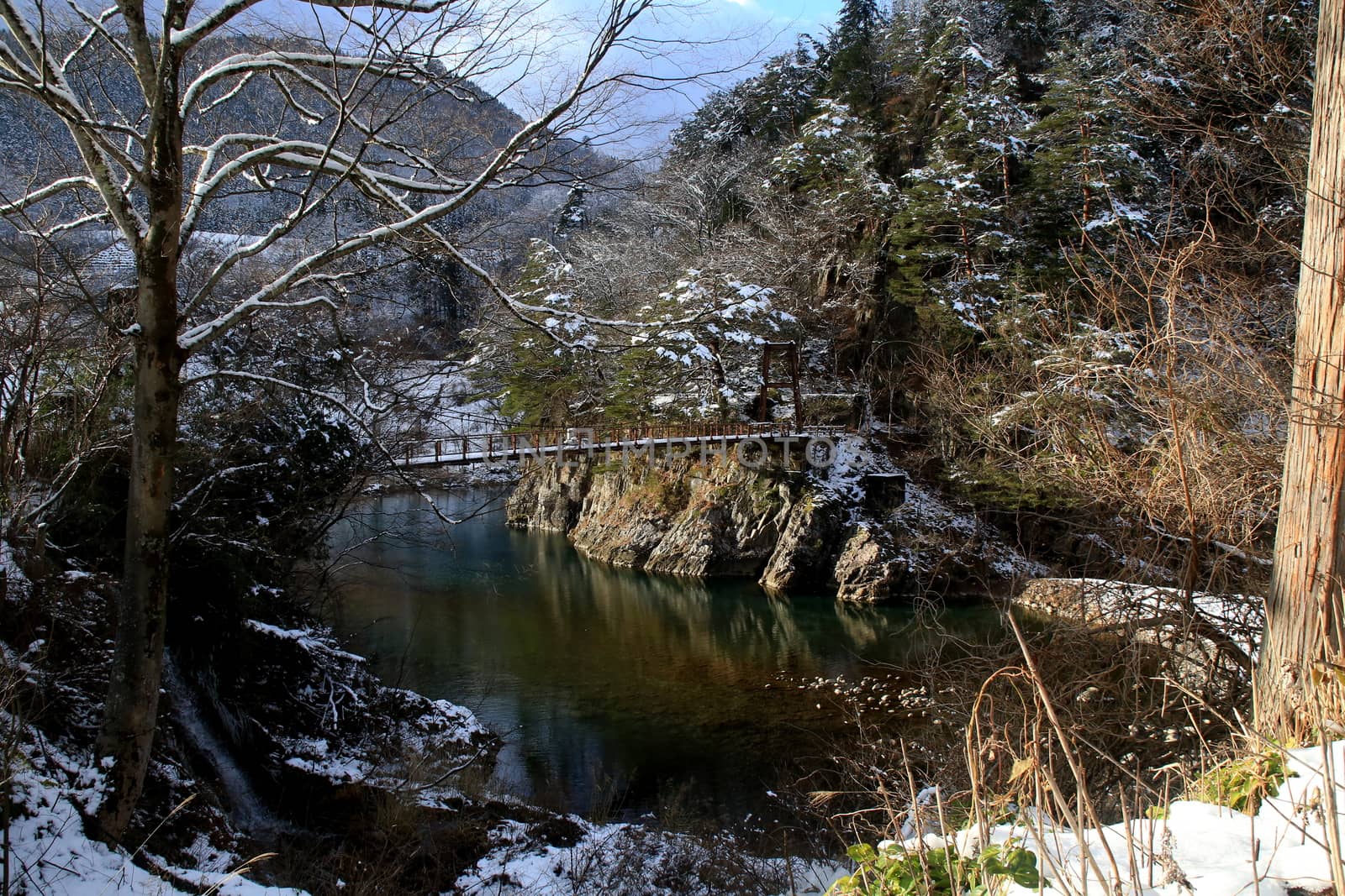 Crossing the River in Winter. by hanstography