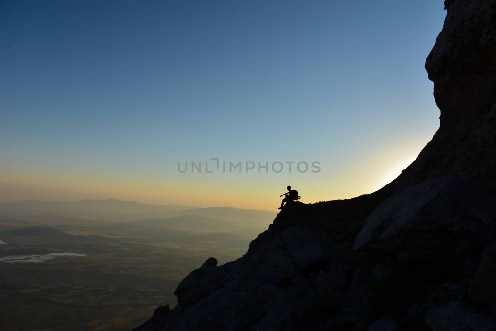 watching the scenery at the summit climber