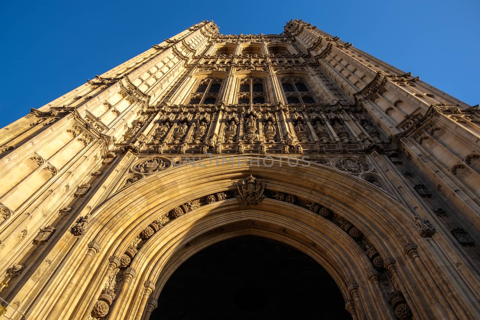 View of the Houses of Parliament by phil_bird