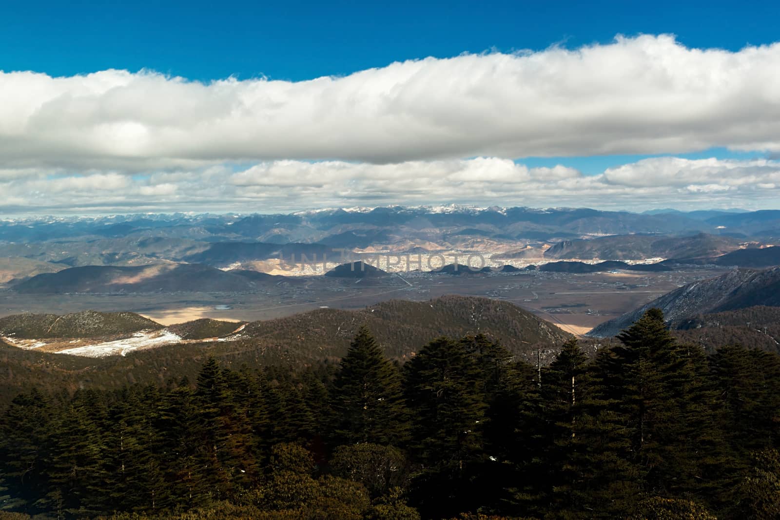 Shika Snow Mountain in Yunnan, China