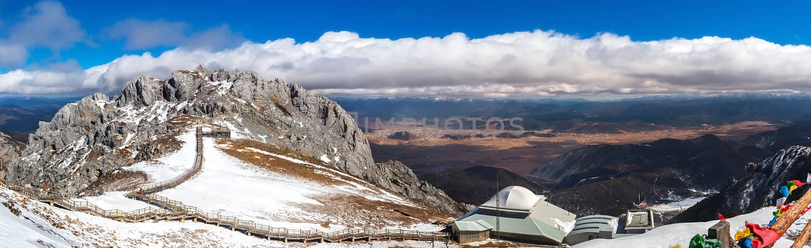 Shika Snow Mountain in Yunnan, China