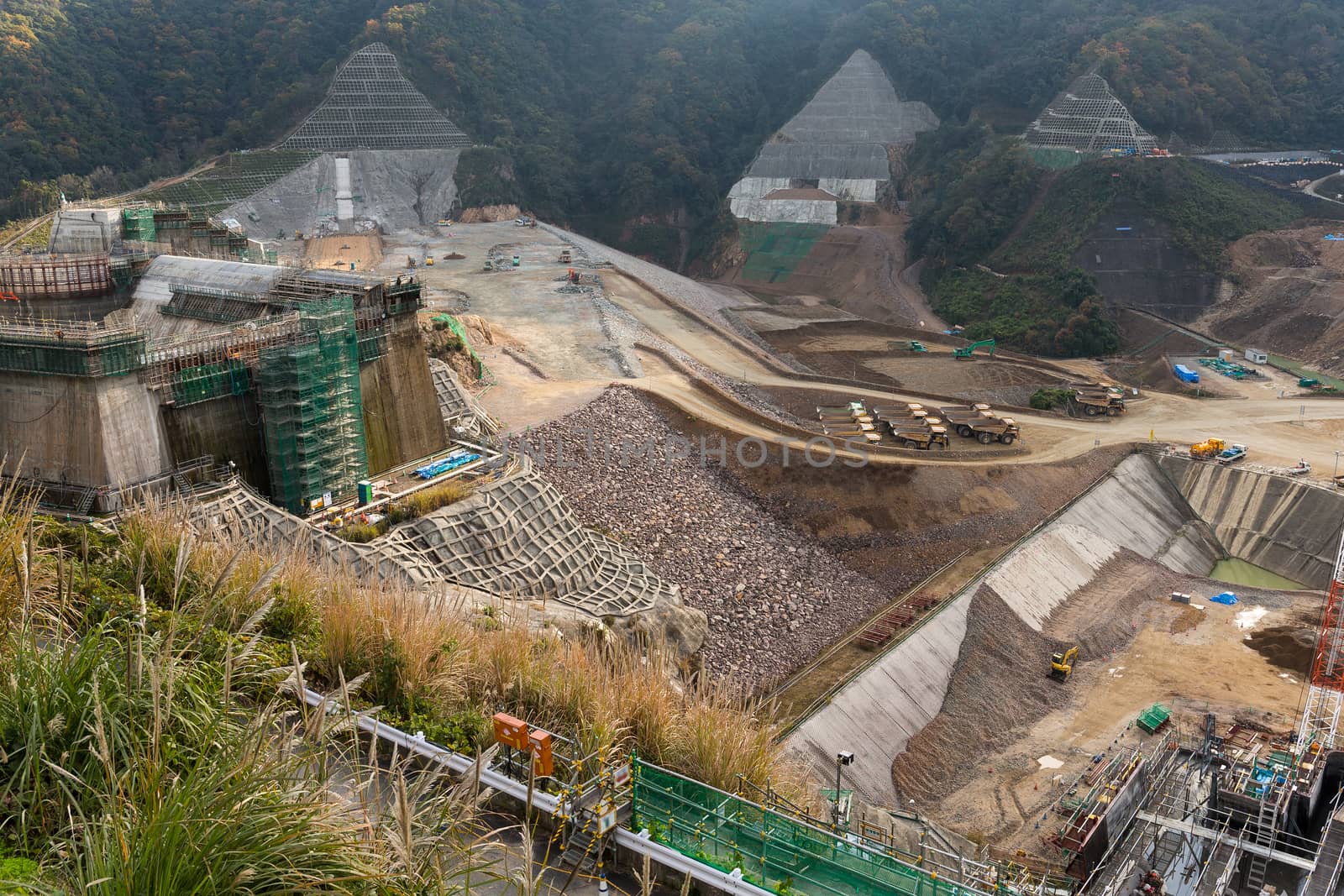 Construction site of dam by leungchopan