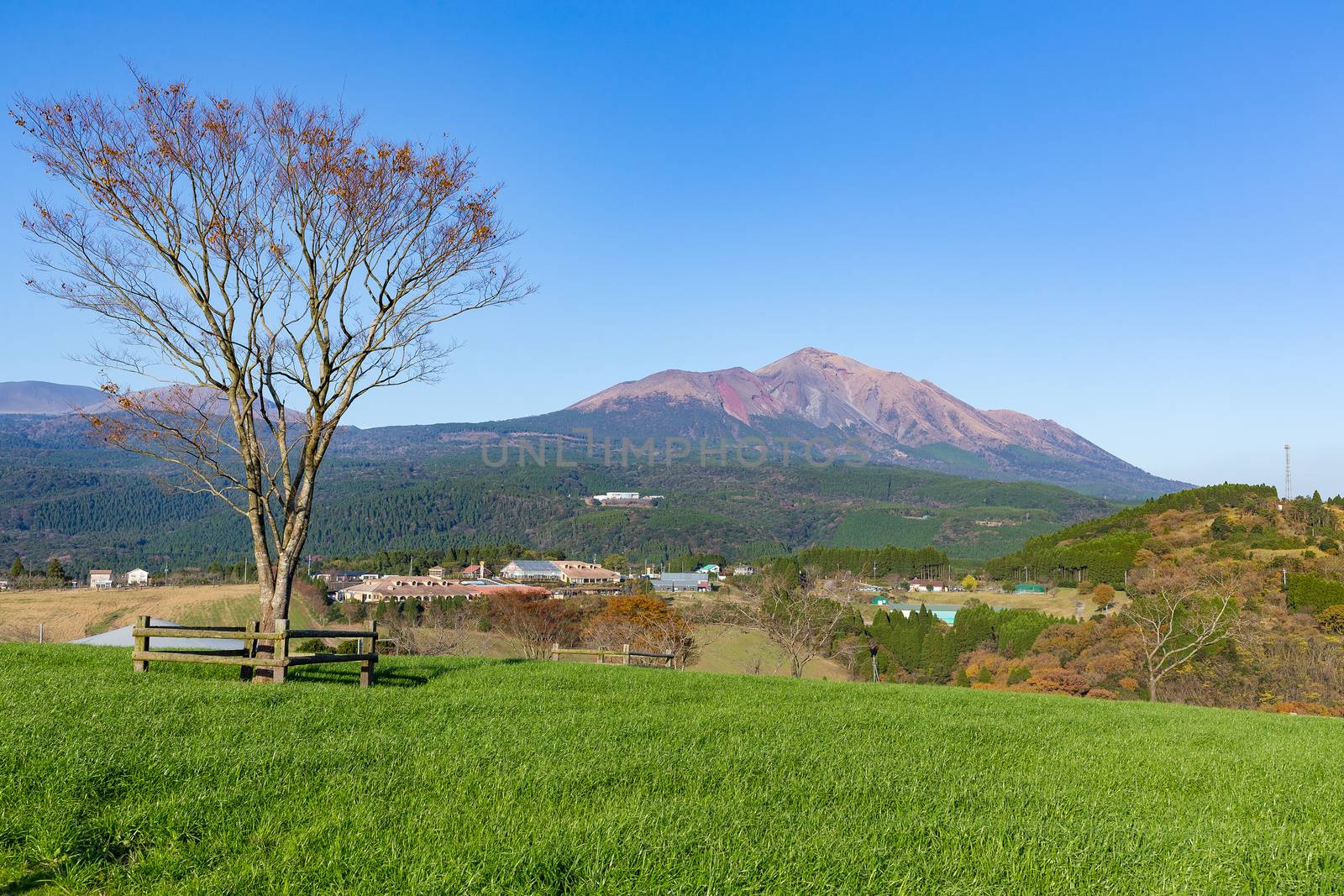 Mount Kirishima by leungchopan