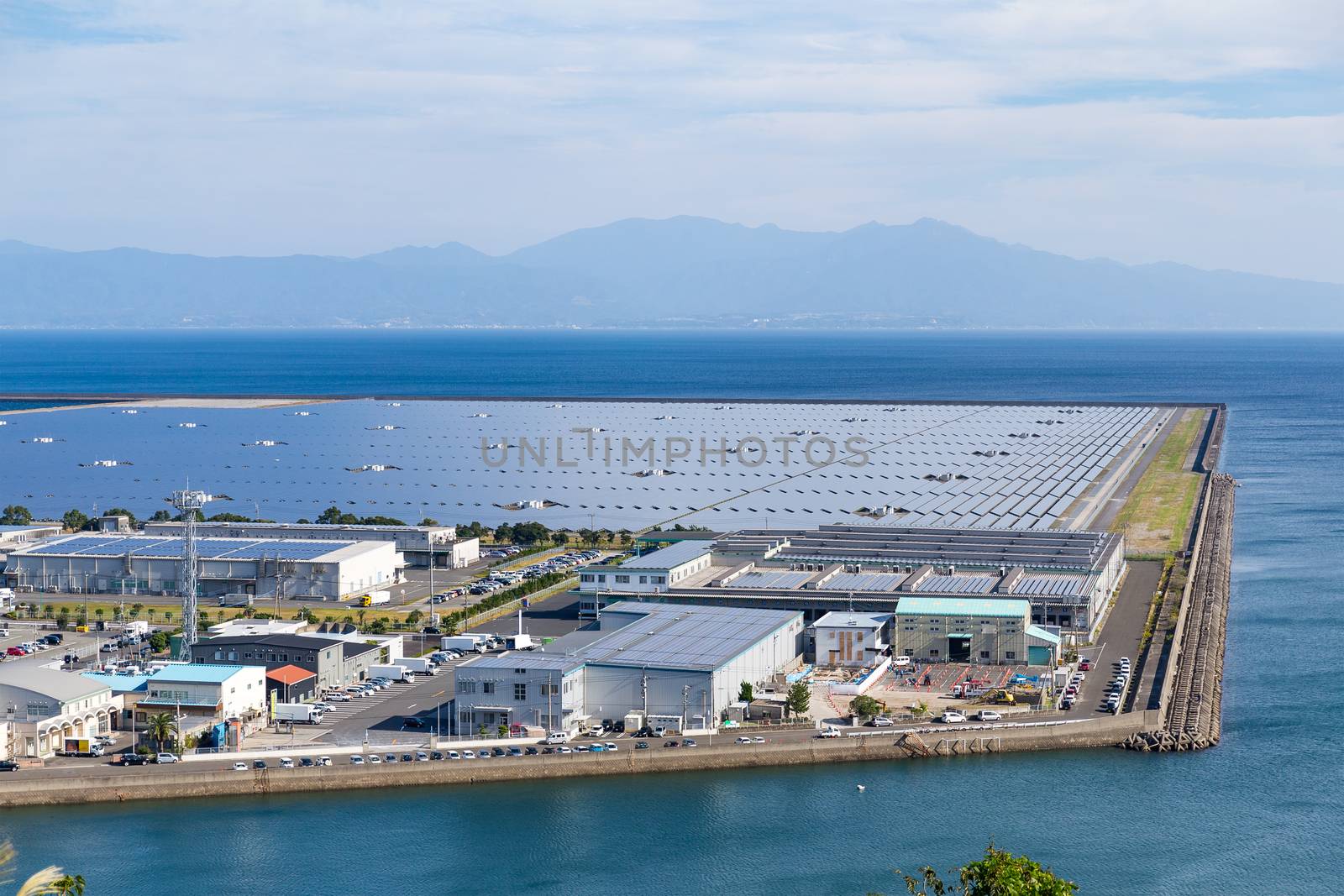 Solar power plant by leungchopan