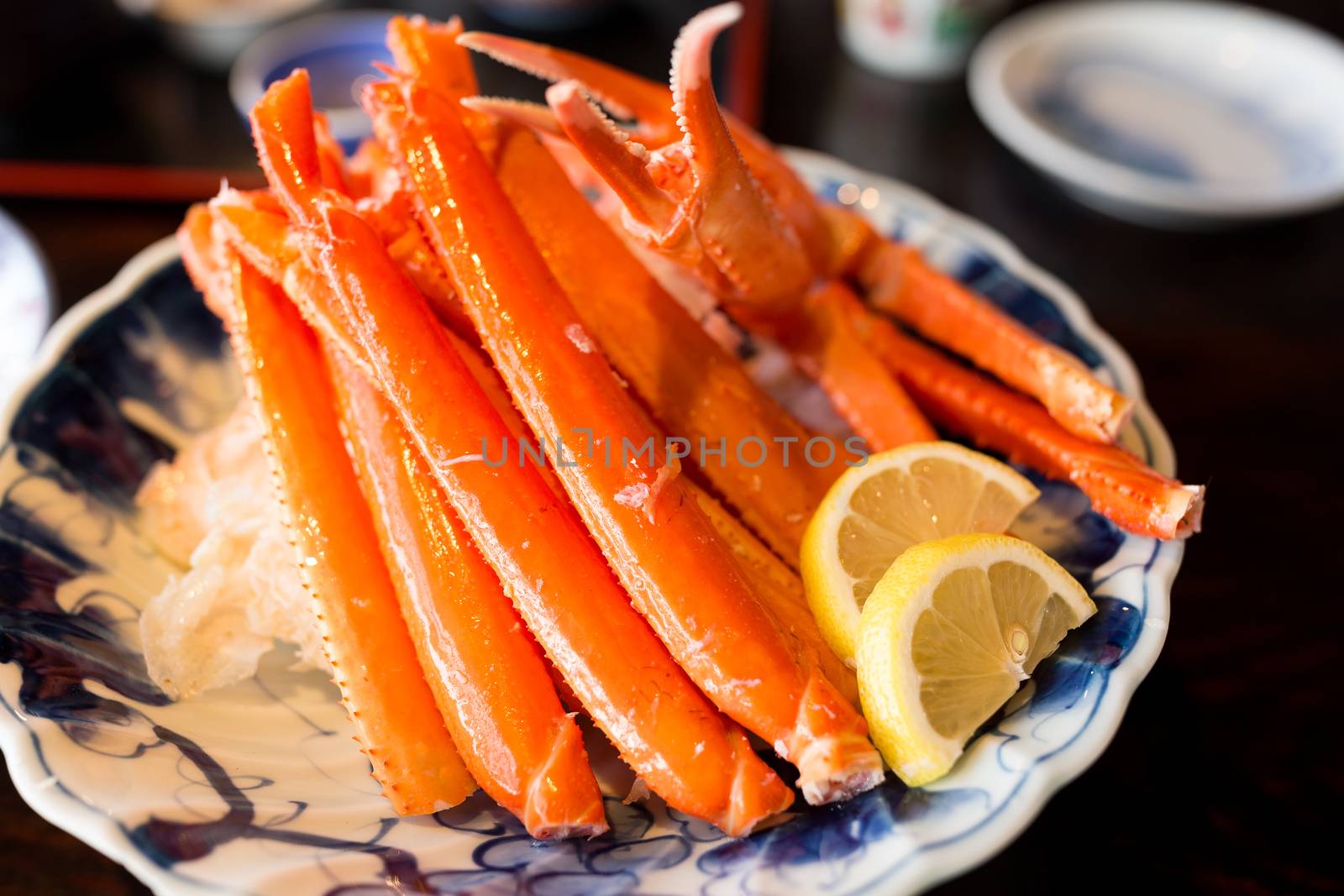 Fresh Crab legs by leungchopan