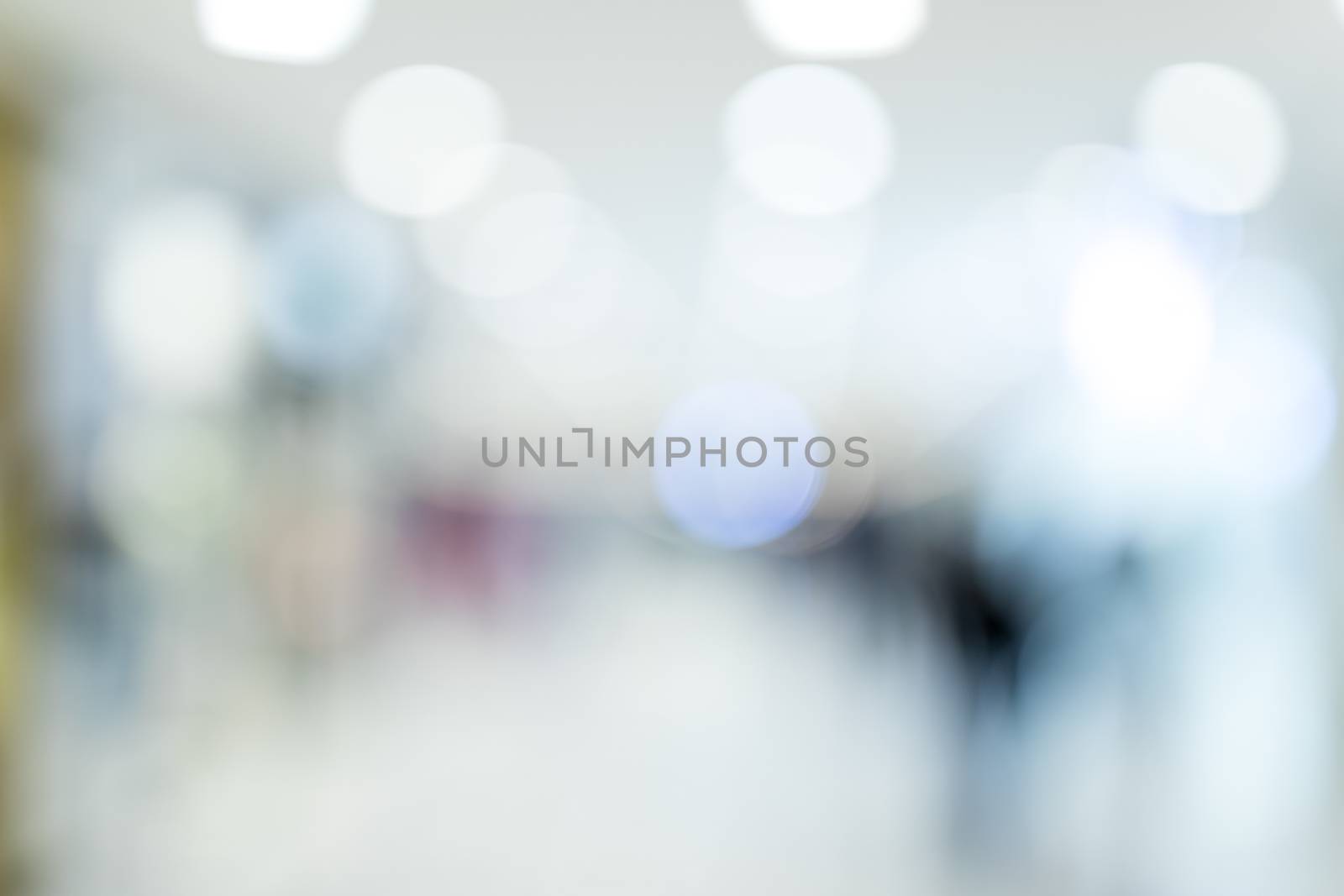 Blurred Shopping mall by leungchopan