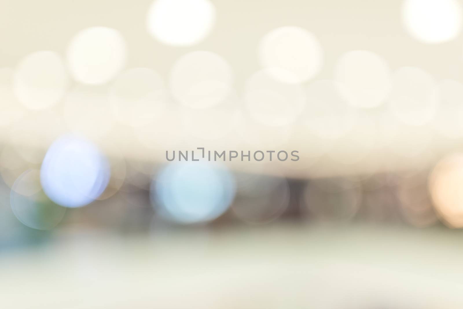 Blur city view by leungchopan