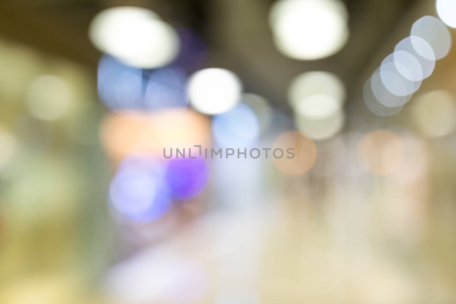 Blurred shop by leungchopan