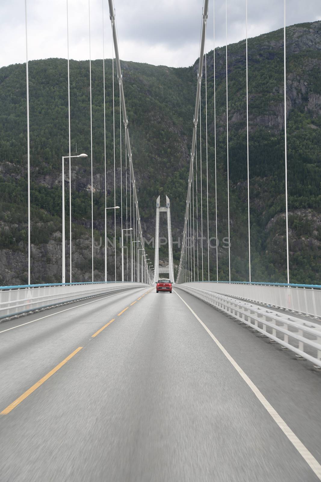 The suspension bridge over the Hardanger fjord