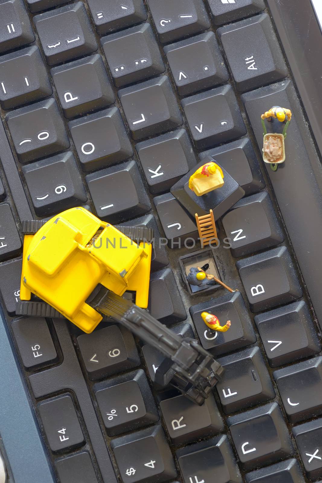 Workers repairing keyboard by jordachelr